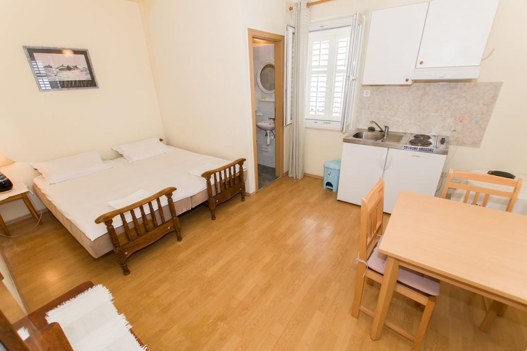 Studios Jakov Makarska Kültér fotó